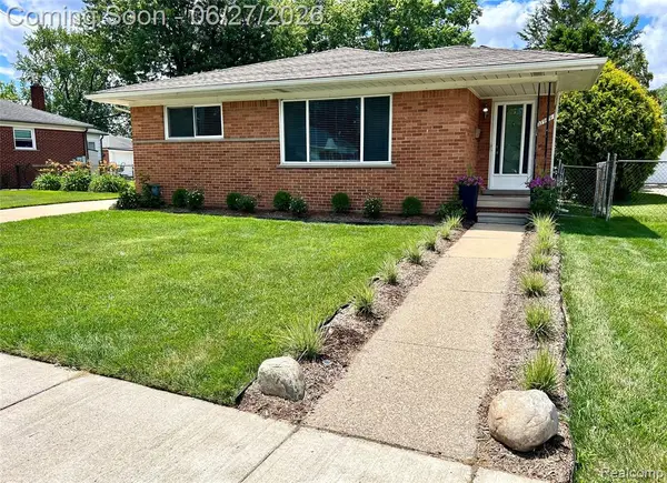 27909 Shock, Saint Clair Shores, MI 48081