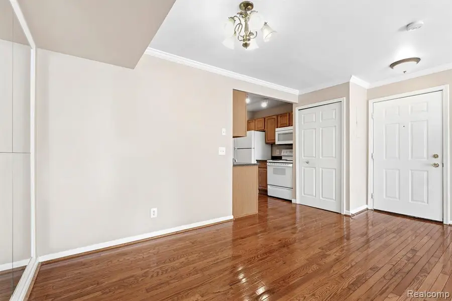 1714 Fort, Trenton, MI 48183 - #3