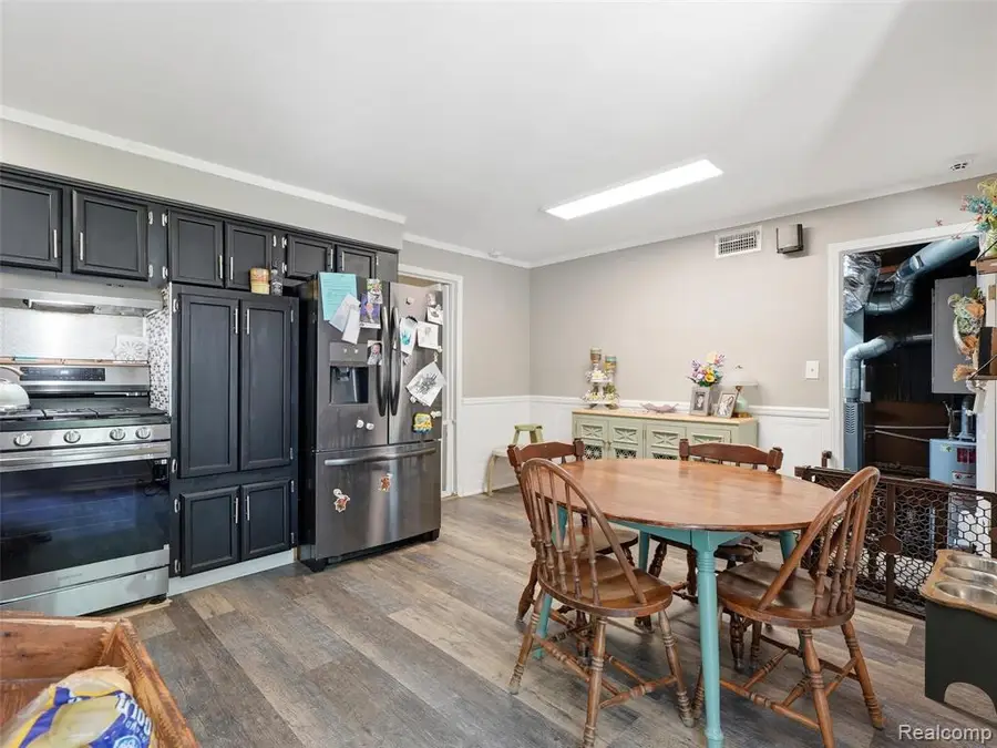 27921 Larchmont, Saint Clair Shores, MI 48081 - #2