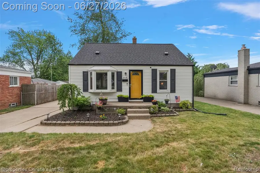 22436 Furton, Saint Clair Shores, MI 48082 - #2