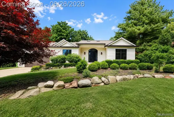1713 Stirling, Pontiac, MI 48340