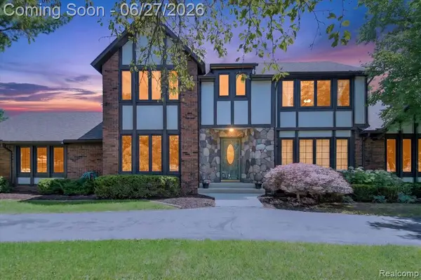 30150 Ardmore, Farmington, MI 48334