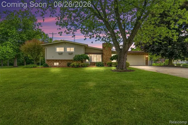 5120 Hillcrest, Flint, MI 48506