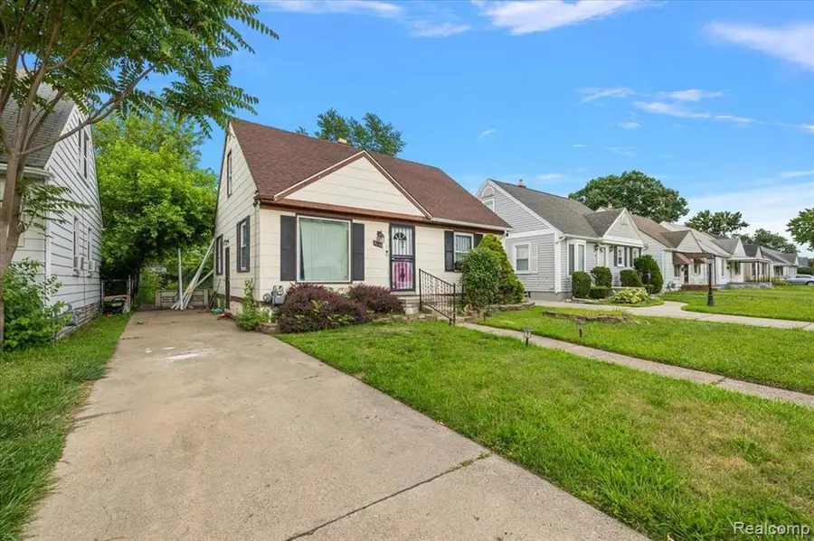 4230 University, Detroit, MI 48224 - #3