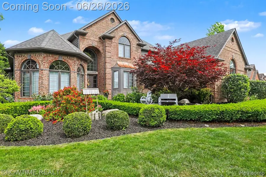 54676 Woodcreek, Utica, MI 48315 - #3