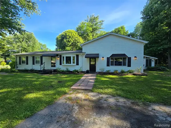 1559 Sturdevant, Kimball, MI 48074