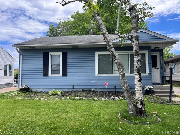 22412 Schroeder, Eastpointe, MI 48021