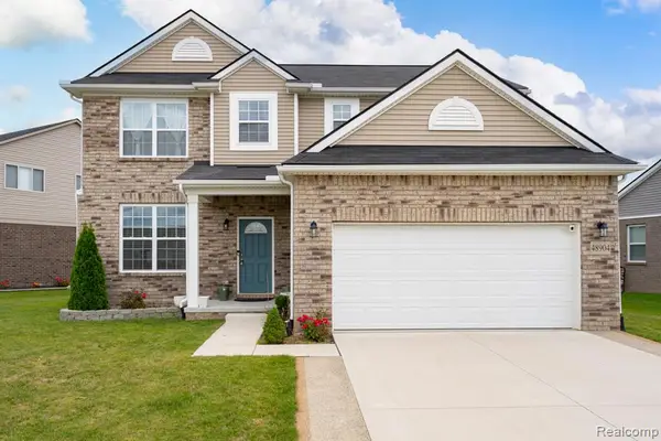 48904 Carnegie, Macomb, MI 48042