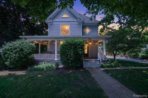 315 E Michigan, Saline, MI 48176