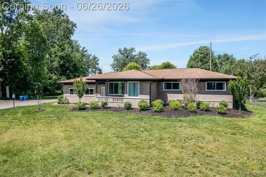 174 Pleasant Lake, Waterford, MI 48327 - #3