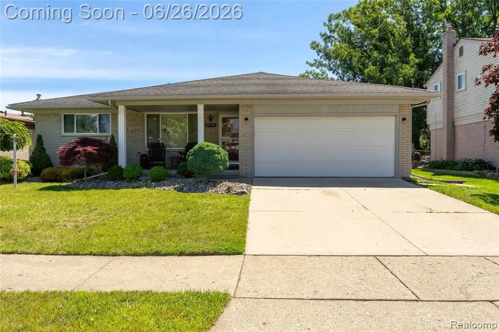 27131 Evelyn, Trenton, MI 48183 - #1