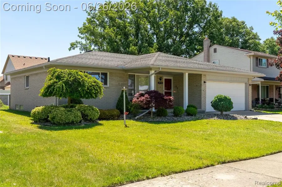 27131 Evelyn, Trenton, MI 48183 - #2