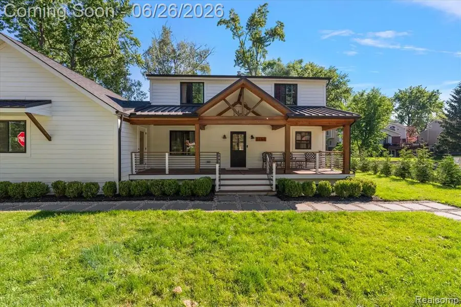 5150 Cheyenne, Waterford, MI 48327 - #2