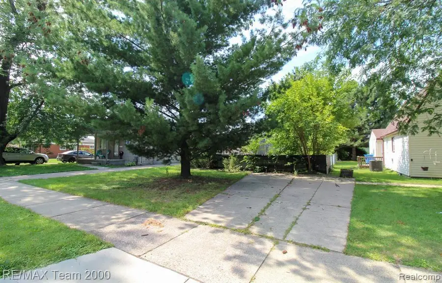 4612 Gertrude, Dearborn Heights, MI 48125 - #2