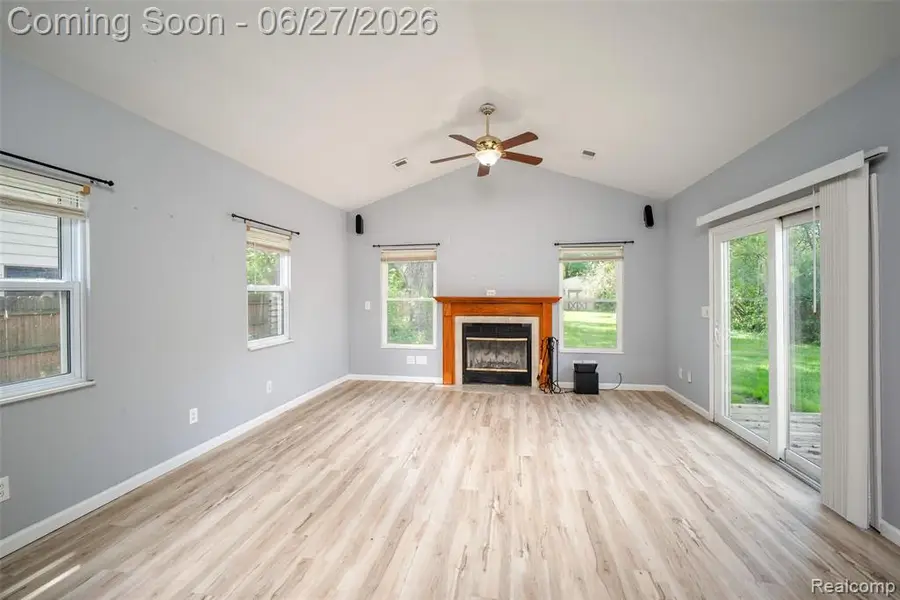 2347 Pauline, Waterford, MI 48329 - #2