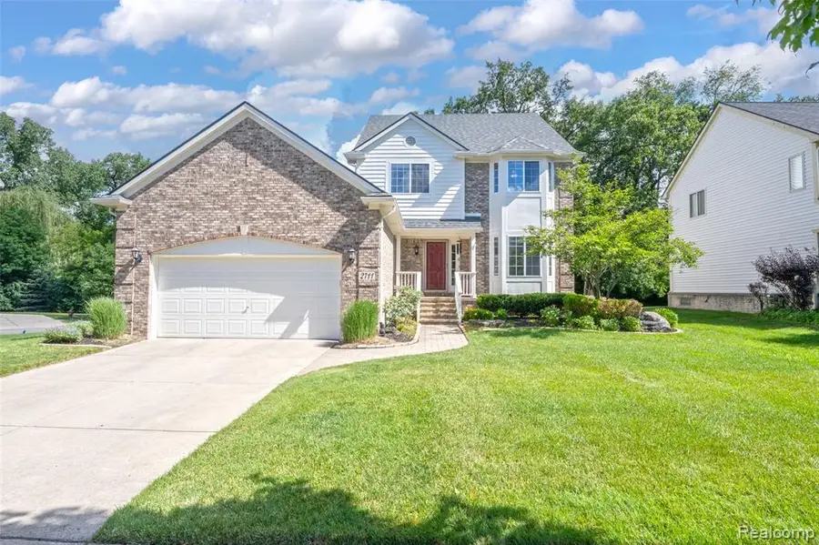 2711 Greenlawn, Commerce Township, MI 48382 - #3
