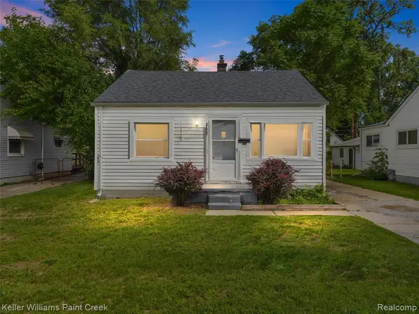 3657 Alvina, Warren, MI 48091