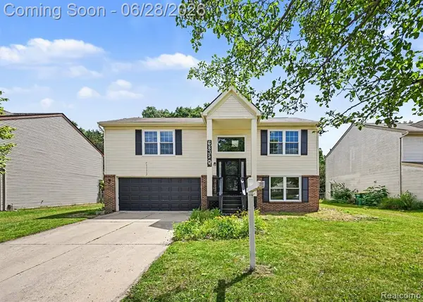 6835 Maplelawn, Ypsilanti, MI 48197