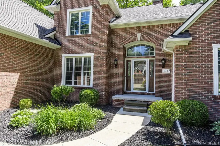 3239 Turnberry, Port Huron, MI 48060 - #2