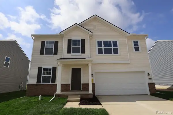 634 Harvest, Chelsea, MI 48118