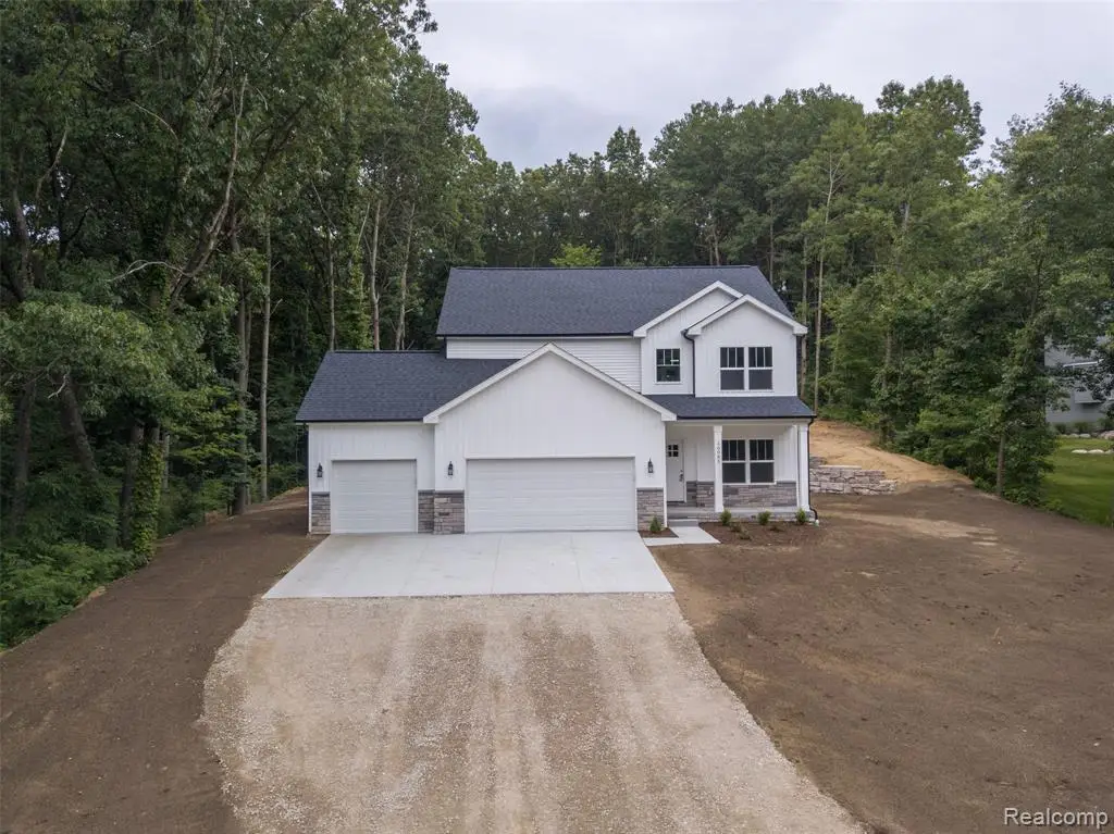 16085 Catalpa Ridge, Holly, MI 48442 - #1