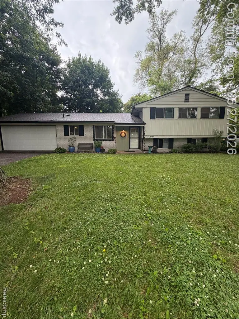 29191 Bannockburn, Farmington, MI 48334 - #2