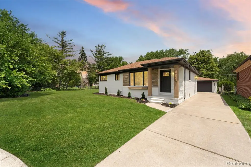 26318 San Rosa, Saint Clair Shores, MI 48081 - #1