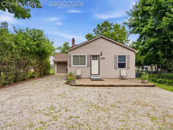 8241 Janis, Utica, MI 48317