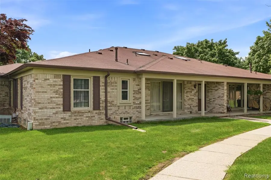 14897 Dover, Shelby, MI 48315 - #2