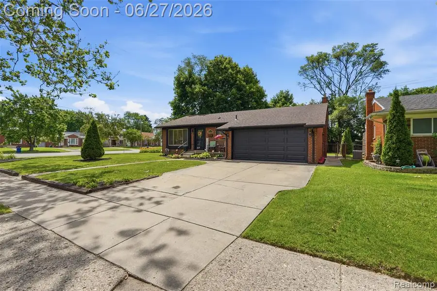 27407 Buckingham, Livonia, MI 48154 - #2