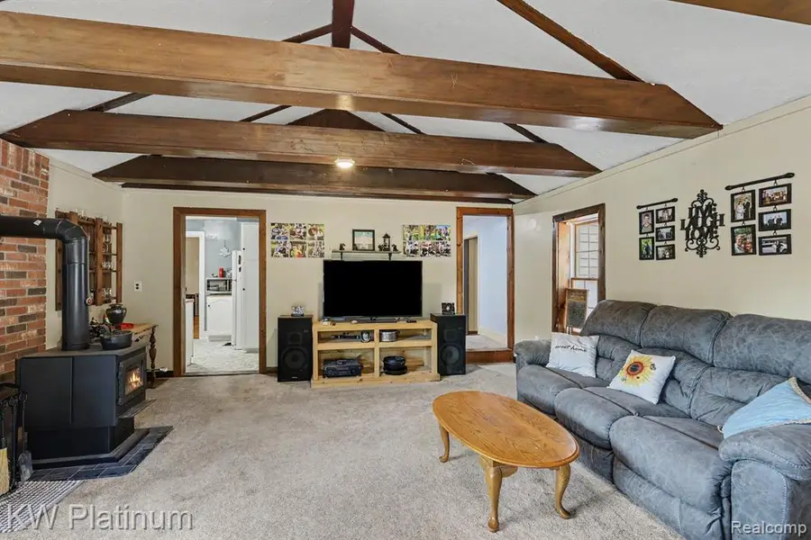581 S Main, Vermontville, MI 49096 - #3