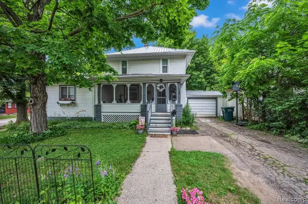 128 Fox, Lapeer, MI 48446