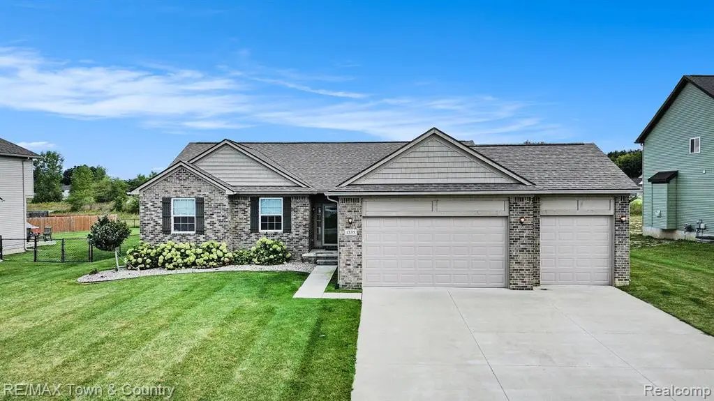 1535 Woodlake, Grand Blanc, MI 48439 - #1