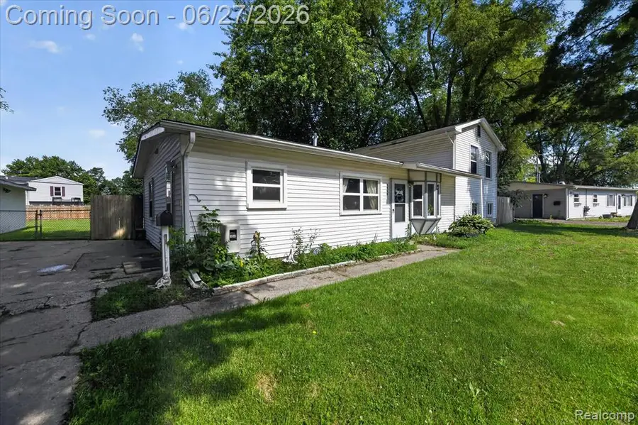 6260 Beth, Brighton, MI 48116 - #3