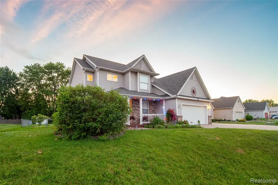 4470 Westedge, Grand Blanc, MI 48439 - #2