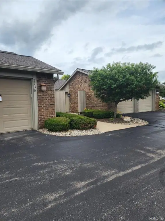 5736 Woodland, Clarkston, MI 48346 - #2