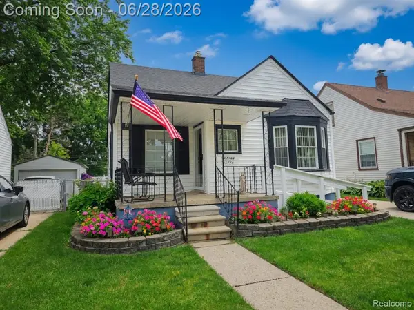 23776 Normandy, Eastpointe, MI 48021