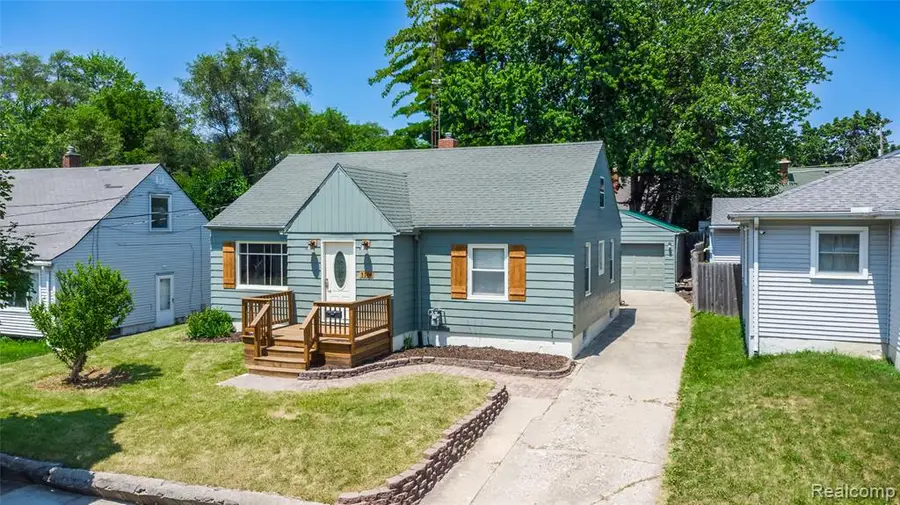 3106 Yale, Flint, MI 48503 - #2