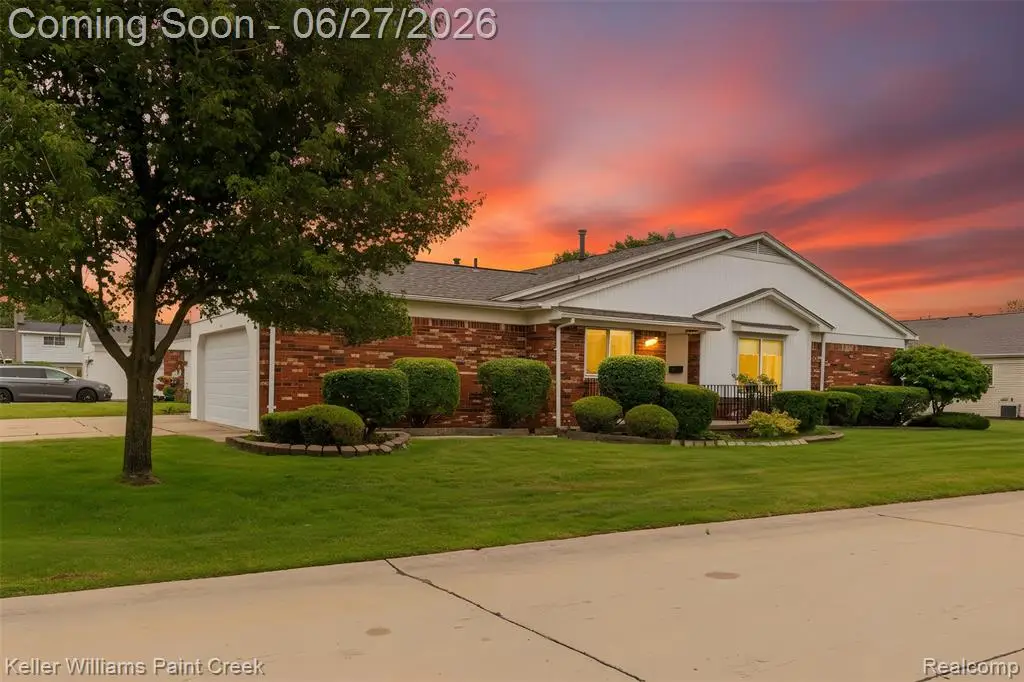 31980 Mark Adam Lange #12, Warren, MI 48093 - #1