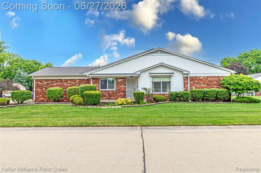 31980 Mark Adam Lange #12, Warren, MI 48093 - #2