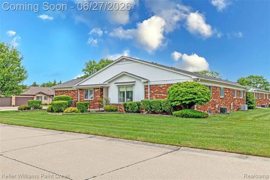 31980 Mark Adam Lange #12, Warren, MI 48093 - #3