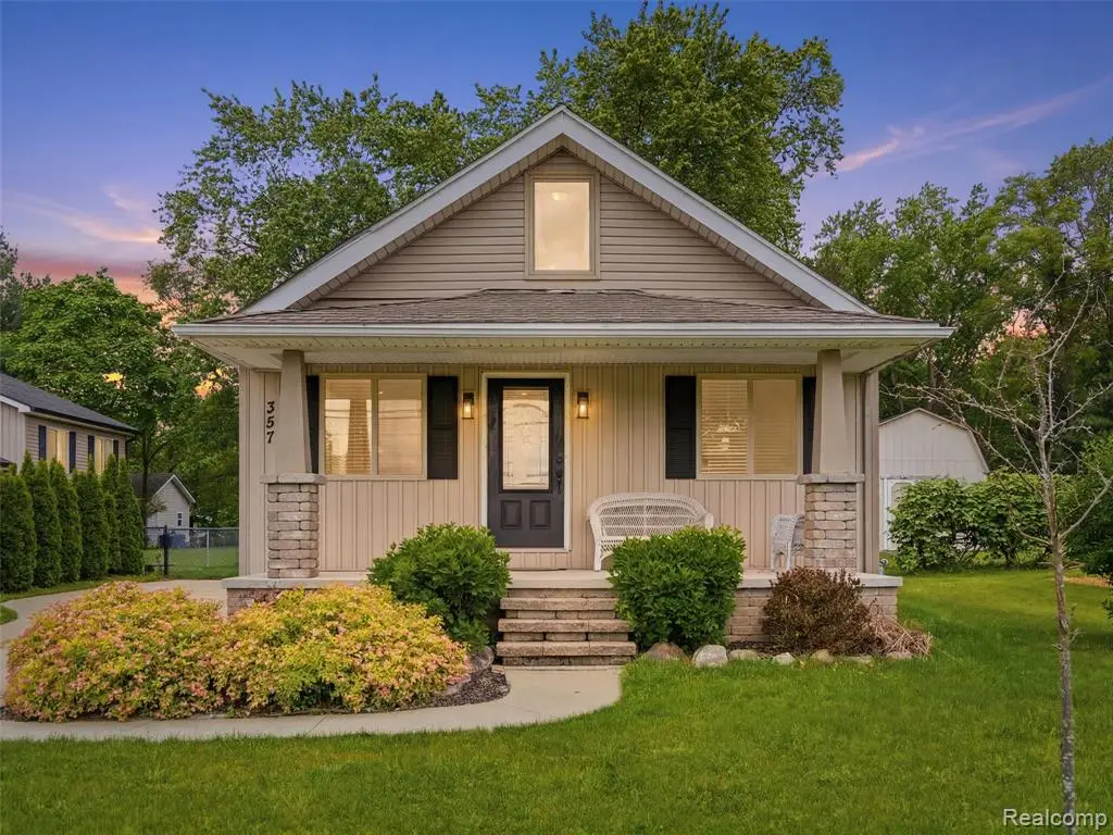 357 N Hospital, Waterford, MI 48327 - #1