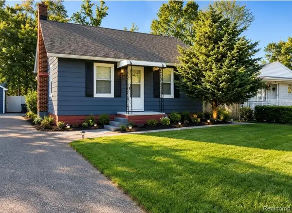71 Biltmore, Troy, MI 48084