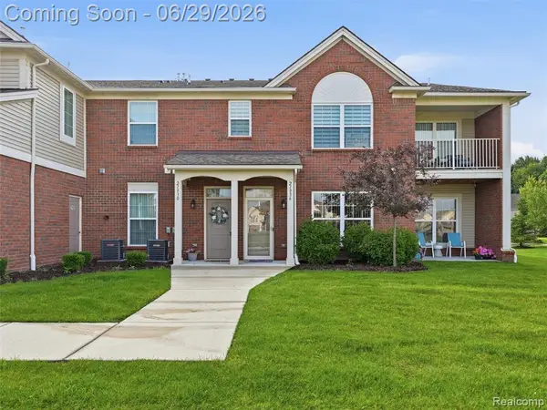 21936 Andover, Macomb, MI 48042