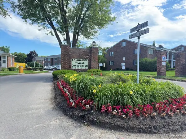 25354 Shiawassee #28596, Southfield, MI 48033