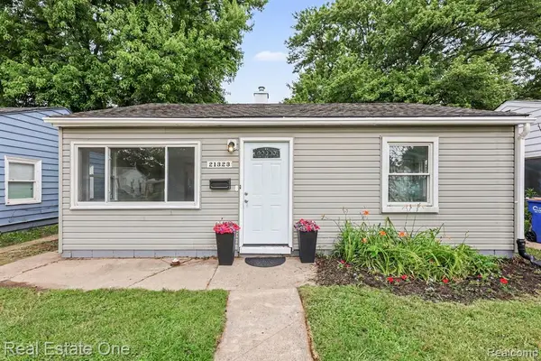 21323 La Salle, Warren, MI 48089