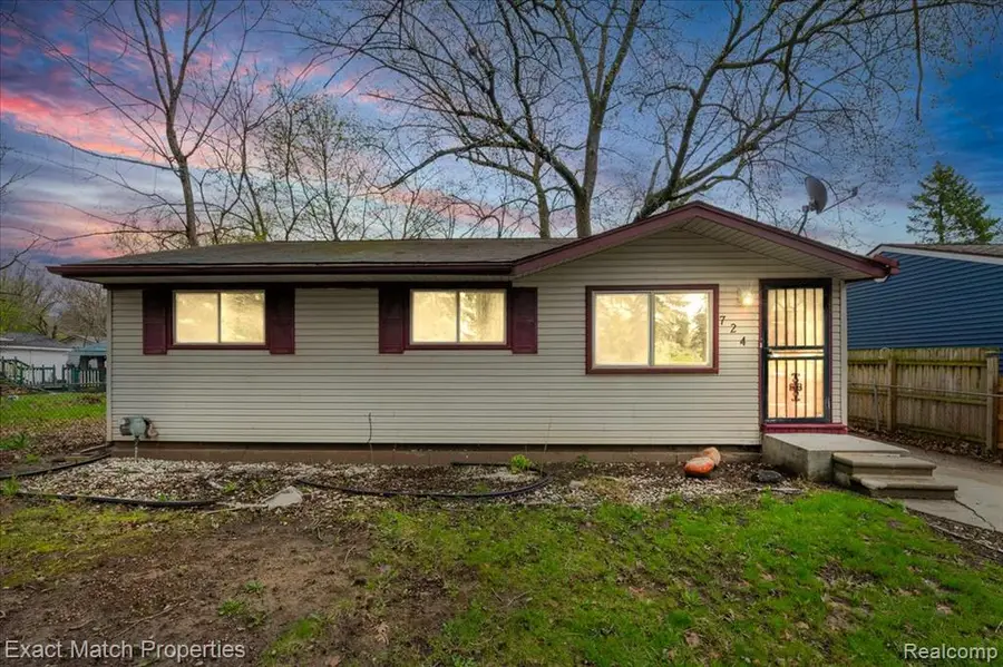 724 Parkwood, Pontiac, MI 48340 - #3