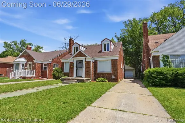 18034 Lesure, Detroit, MI 48235