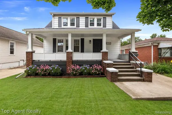 1562 Lafayette, Lincoln Park, MI 48146