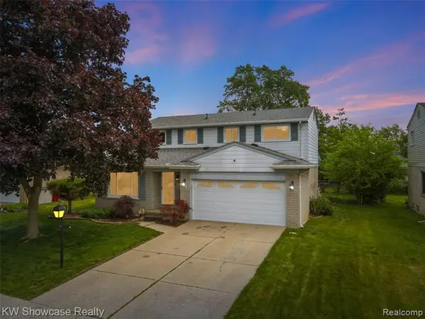 27390 Everett, Southfield, MI 48076